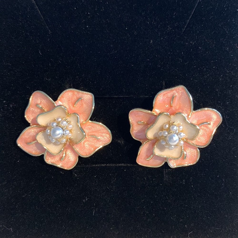Pink flower earrings